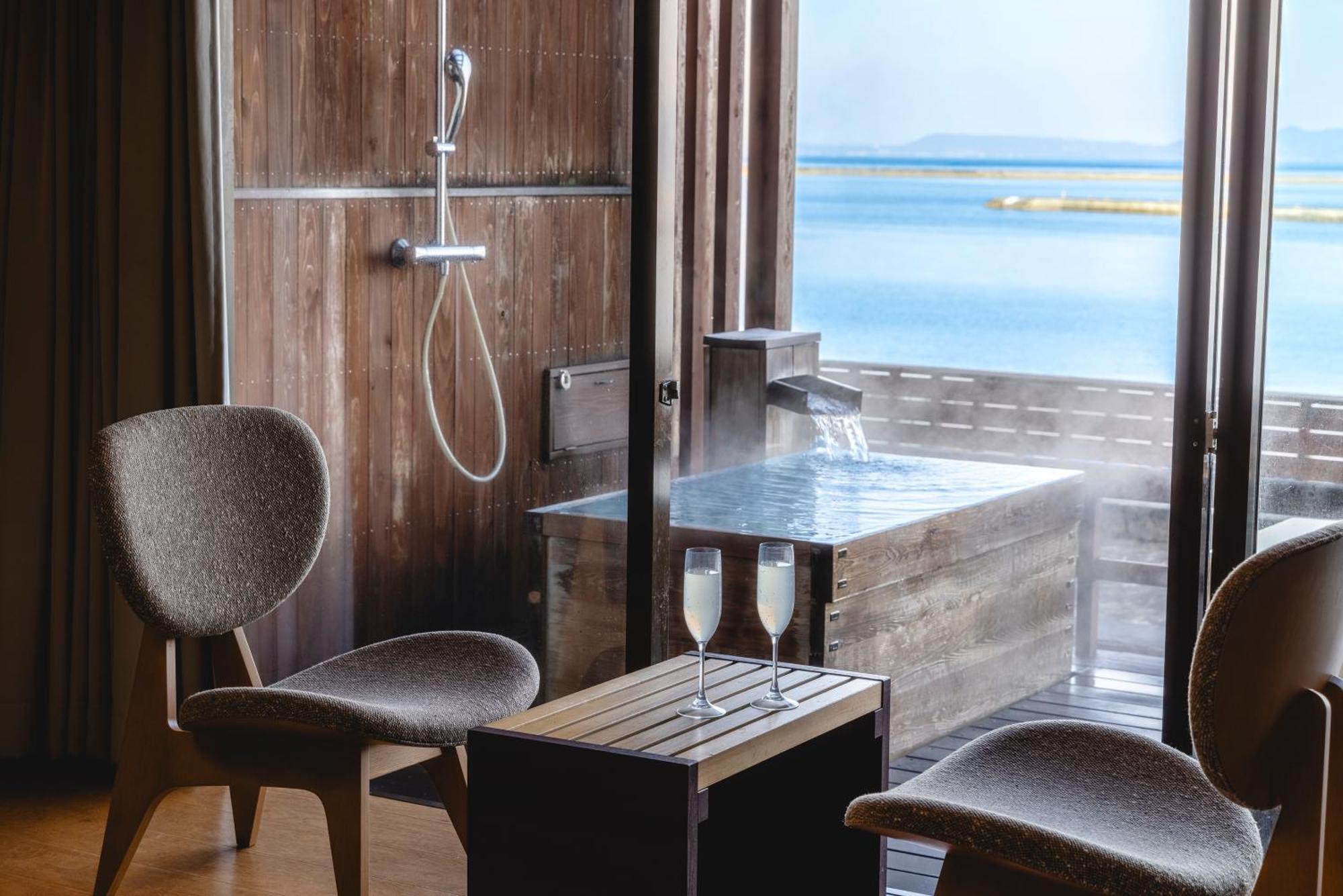 Ibusukionsen Hotel Shougetu Екстериор снимка