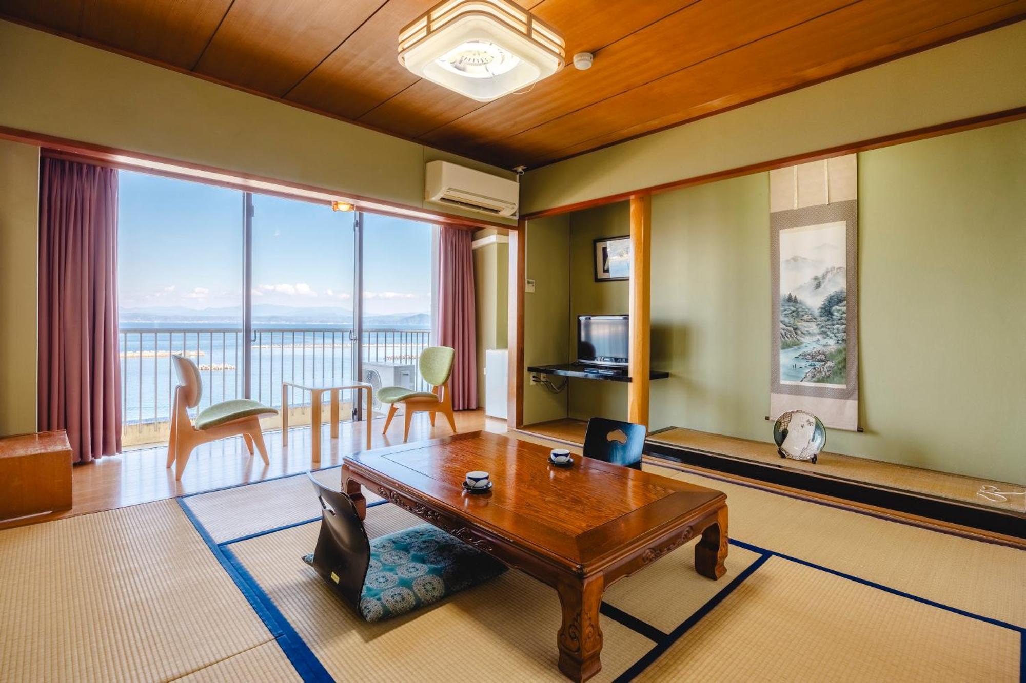 Ibusukionsen Hotel Shougetu Екстериор снимка