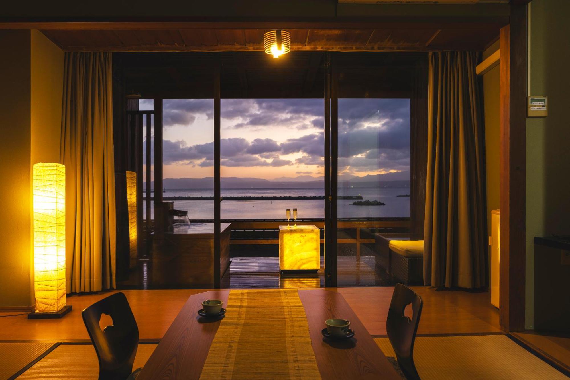 Ibusukionsen Hotel Shougetu Екстериор снимка