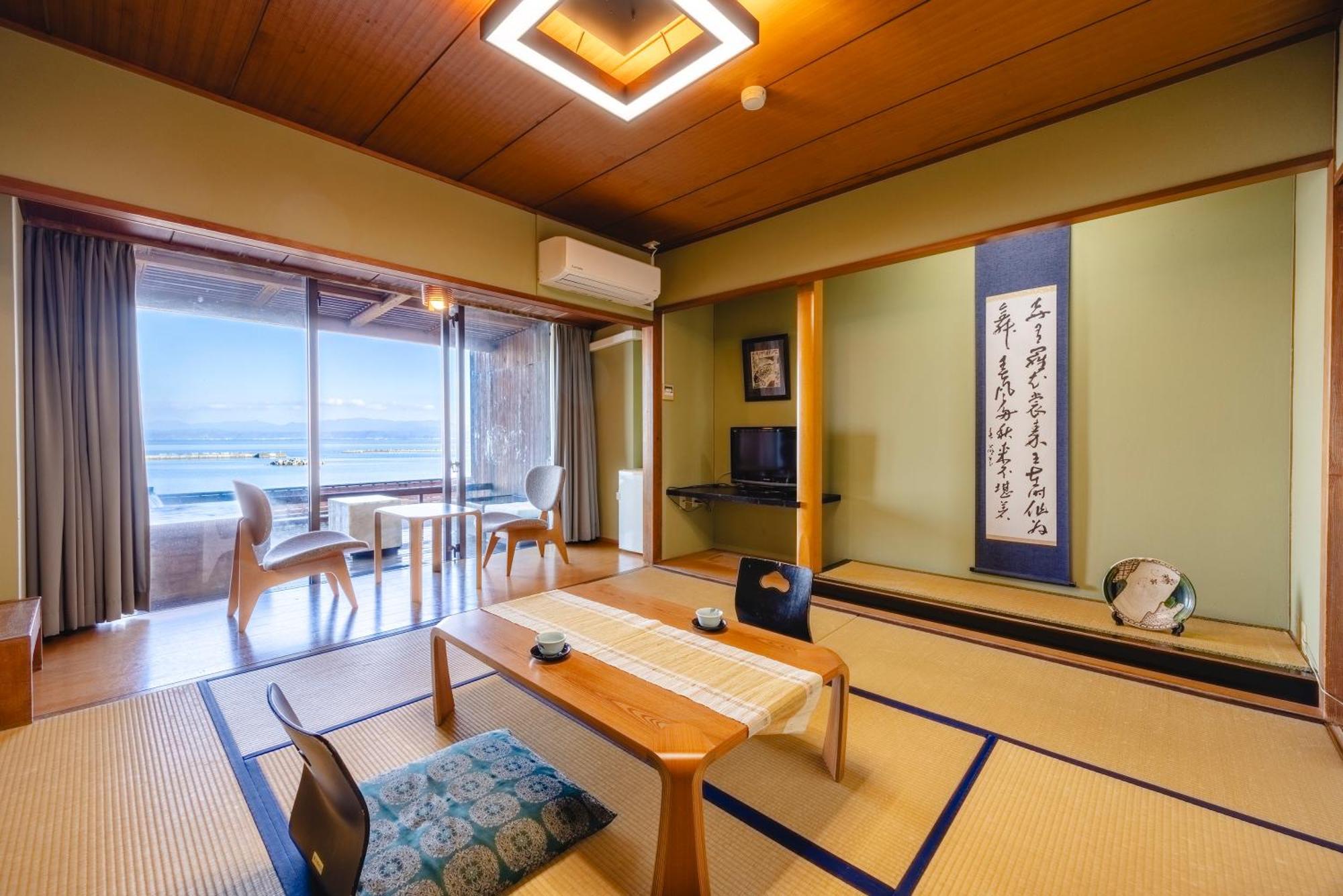 Ibusukionsen Hotel Shougetu Екстериор снимка